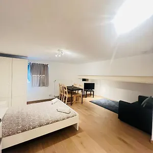 Oneluxstay Near Fashion District , Antwerpen België